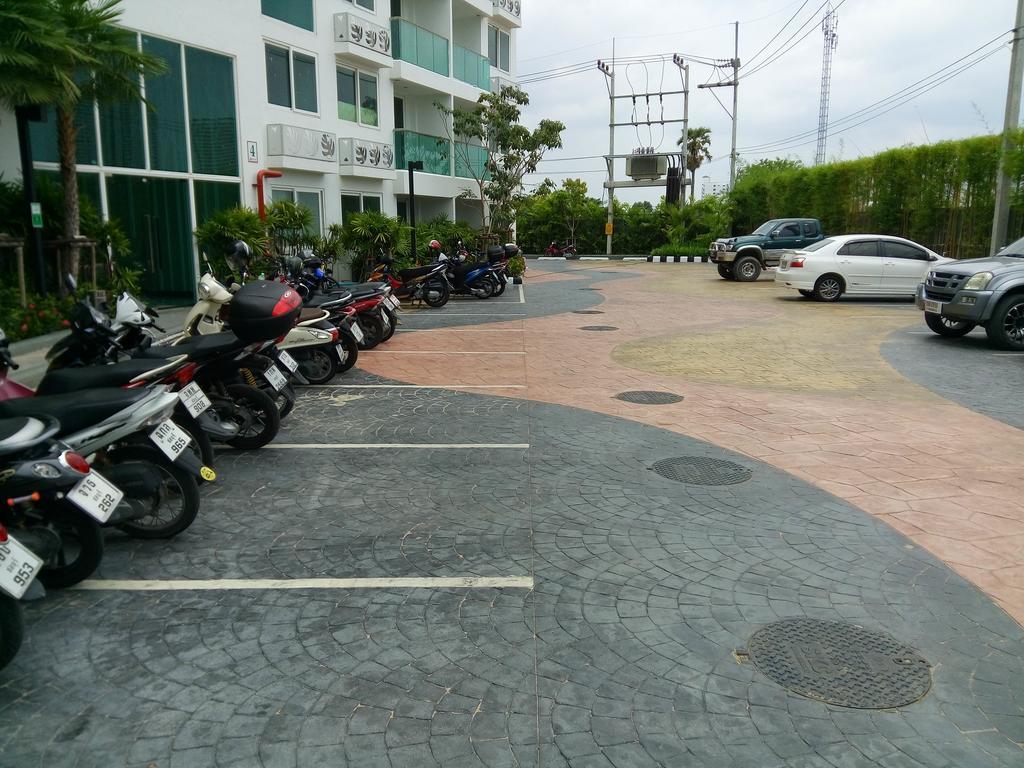 Amazon Pattaya Jomtien Apartments エクステリア 写真